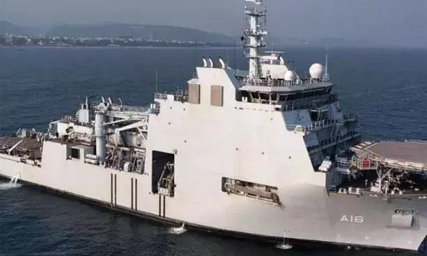 INS निस्तार आज विशाखापत्तनम में जलावतरण के लिए तैयार INS निस्तार आज विशाखापत्तनम में जलावतरण के लिए तैयार