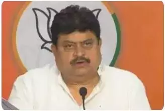तेलंगाना के कमज़ोर ज़िलों में विकास पर ध्यान केंद्रित करेगी भाजपा: Ramchander Rao तेलंगाना के कमज़ोर ज़िलों में विकास पर ध्यान केंद्रित करेगी भाजपा: Ramchander Rao