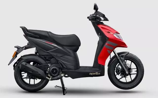 2025 Aprilia SR 125 भारत में ₹1.20 लाख में लॉन्च, जानें नए अपडेट्स 2025 Aprilia SR 125 भारत में ₹1.20 लाख में लॉन्च, जानें नए अपडेट्स