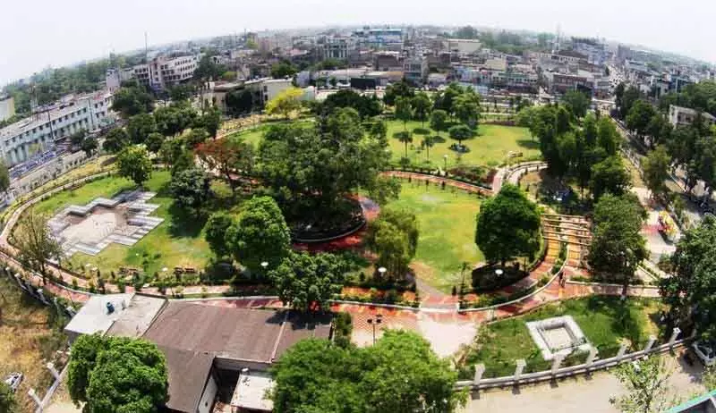Jalandhar: स्वच्छता रैंकिंग में शहर का प्रदर्शन सुधरा, 82वां स्थान मिला Jalandhar: स्वच्छता रैंकिंग में शहर का प्रदर्शन सुधरा, 82वां स्थान मिला