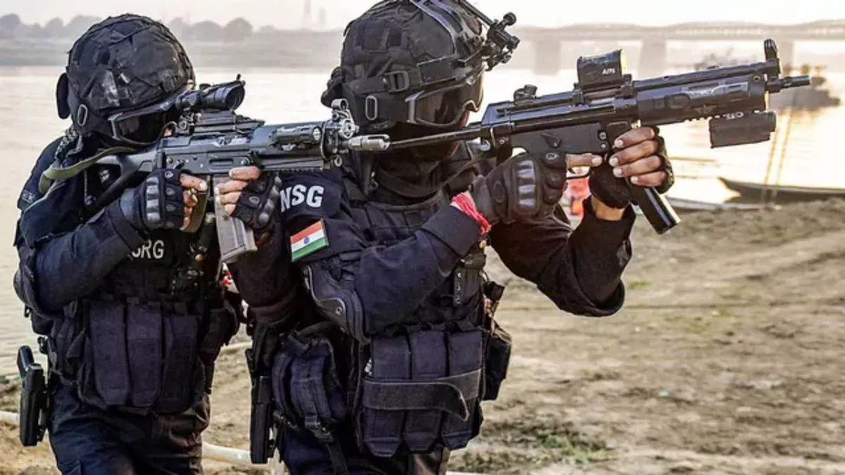 New Delhi: राष्ट्रीय सुरक्षा गार्ड की मॉक ड्रिल से राजधानी में दहशत और राहत दोनों New Delhi: राष्ट्रीय सुरक्षा गार्ड की मॉक ड्रिल से राजधानी में दहशत और राहत दोनों