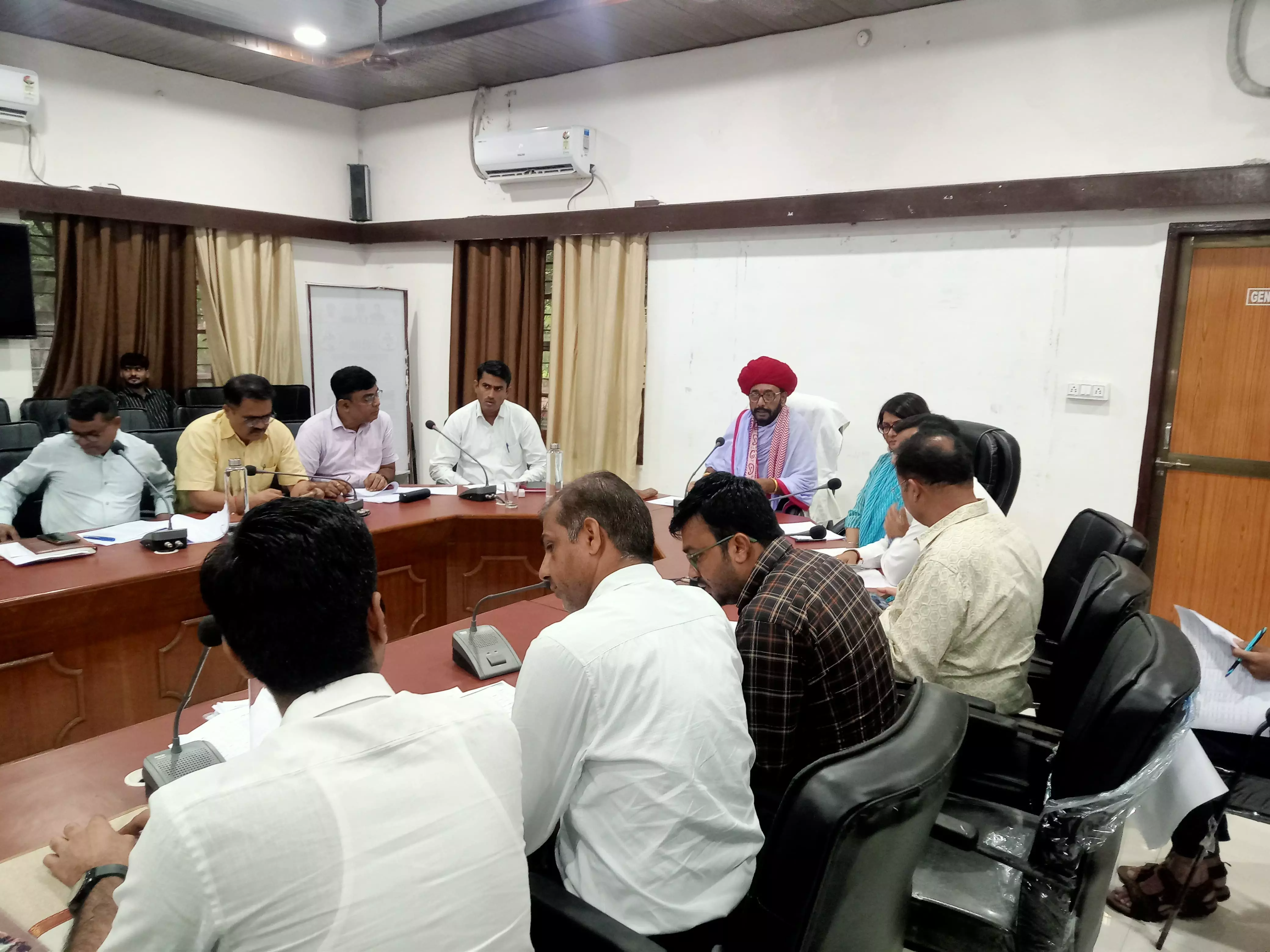 Jaipur: आमजन से जुड़ी योजनाएं शीघ्र प्रारंभ हों: पंचायतीराज राज्य मंत्री Jaipur: आमजन से जुड़ी योजनाएं शीघ्र प्रारंभ हों: पंचायतीराज राज्य मंत्री