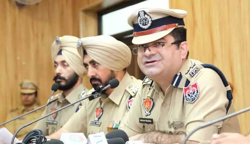 Ludhiana: सुपारी लेकर हत्या की कोशिश नाकाम, दो संदिग्ध पुलिस के शिकंजे में Ludhiana: सुपारी लेकर हत्या की कोशिश नाकाम, दो संदिग्ध पुलिस के शिकंजे में