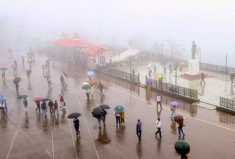 Himachal: 23 जुलाई तक भारी बारिश जारी रहेगी Himachal: 23 जुलाई तक भारी बारिश जारी रहेगी