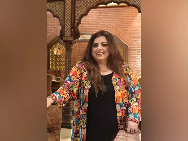 Bollywood में लुक्स को प्राथमिकता मिलने पर बोलीं डेलनाज़ ईरानी Bollywood में लुक्स को प्राथमिकता मिलने पर बोलीं डेलनाज़ ईरानी