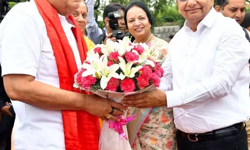 धनखड़ ने दिल्ली के यमुना वाटिका, बांसेरा पार्क में हरित परिवर्तन की सराहना की