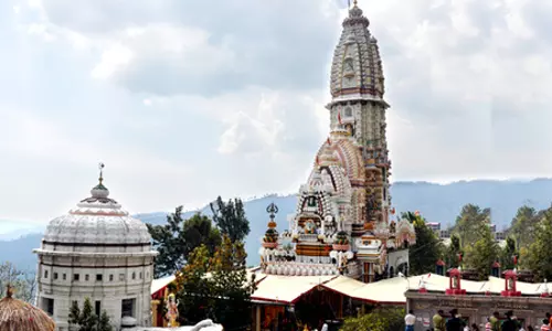 शिव का ऐसा अद्भुत धाम, जहां मंदिर के पत्थर से आती है डमरू की आवाज