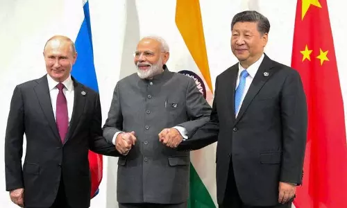 Delhi says अभी कोई बैठक नहीं, चीन रूस के साथ त्रिगुट चाहता Delhi says अभी कोई बैठक नहीं, चीन रूस के साथ त्रिगुट चाहता