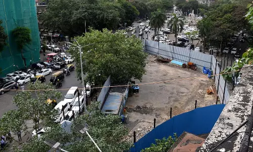 हुतात्मा चौक के पास रोबोटिक पार्किंग परियोजना विरासत और जनभावना की चिंताओं के कारण रुकी
