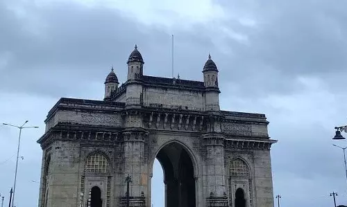 Mumbai ; आज बादल छाए रहेंगे और हल्की से मध्यम बारिश की संभावना है Mumbai ; आज बादल छाए रहेंगे और हल्की से मध्यम बारिश की संभावना है