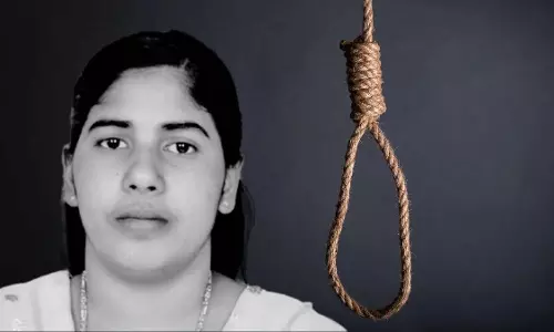 नर्स निमिषा प्रिया मामला: सुप्रीम कोर्ट में सुनवाई, केस लड़ रही संस्था ने मांगी यमन जाने की इजाजत नर्स निमिषा प्रिया मामला: सुप्रीम कोर्ट में सुनवाई, केस लड़ रही संस्था ने मांगी यमन जाने की इजाजत
