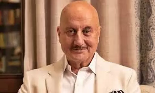 अनुपम खेर का बड़ा बयान, शाहरुख खान हैं आखिरी सुपरस्टार