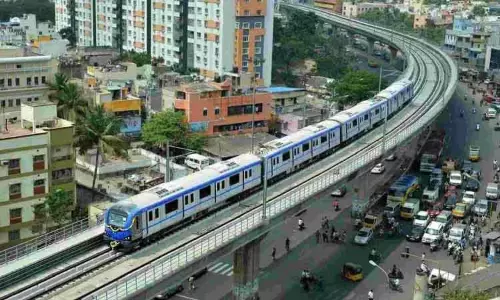 Chennai मेट्रो अरुम्बक्कम स्टेशन पर बहुमंजिला वाणिज्यिक परिसर का निर्माण करेगी Chennai मेट्रो अरुम्बक्कम स्टेशन पर बहुमंजिला वाणिज्यिक परिसर का निर्माण करेगी