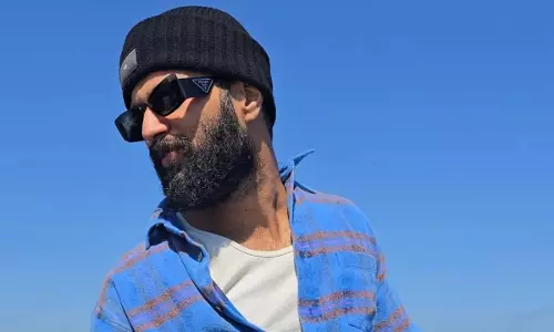 Vijay Deverakonda अस्पताल में क्यों भर्ती हैं?