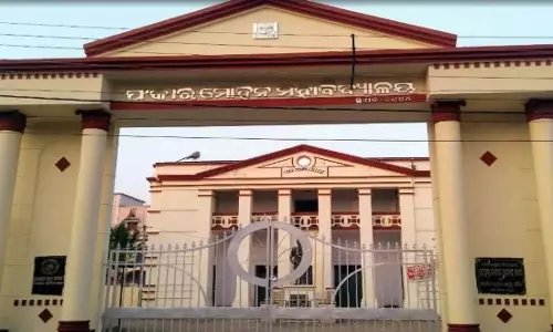 UGC पैनल ने ओडिशा में सौम्यश्री मौत मामले की जांच शुरू की UGC पैनल ने ओडिशा में सौम्यश्री मौत मामले की जांच शुरू की