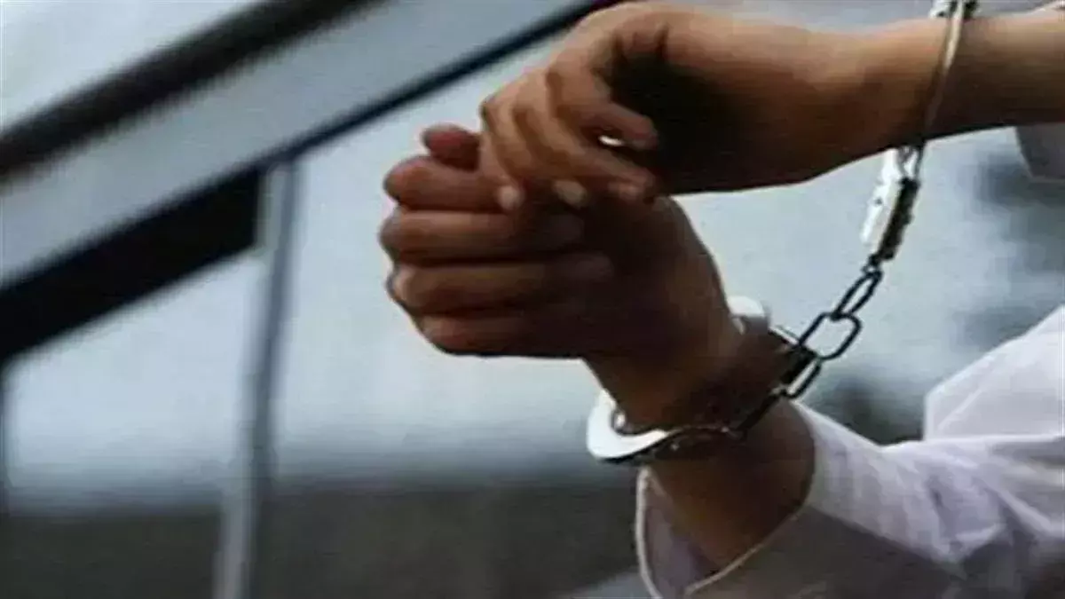 Ranchi में ऑनलाइन सट्टेबाजी रैकेट का पर्दाफाश, 14 आरोपी गिरफ्तार