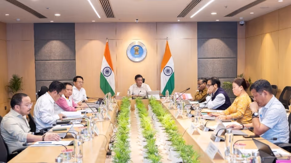 Arunachal  कैबिनेट ने नई पुलिस बटालियन, शिक्षा और बाल संरक्षण सुधारों को मंजूरी दी