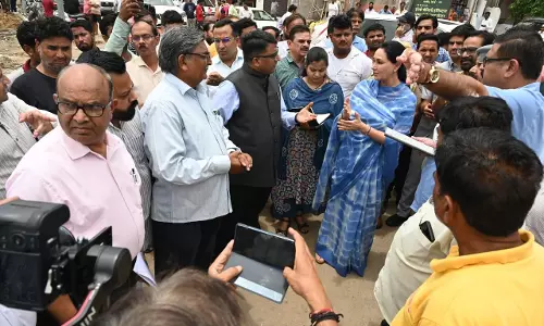 Jaipur: उप मुख्यमंत्री दिया कुमारी ने किया विद्याधर नगर क्षेत्र का दौरा Jaipur: उप मुख्यमंत्री दिया कुमारी ने किया विद्याधर नगर क्षेत्र का दौरा