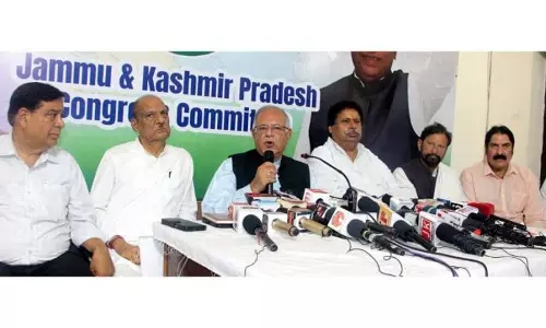 CM के साथ मारपीट जम्मू-कश्मीर के इतिहास में दुर्भाग्यपूर्ण घटना: कर्रा CM के साथ मारपीट जम्मू-कश्मीर के इतिहास में दुर्भाग्यपूर्ण घटना: कर्रा