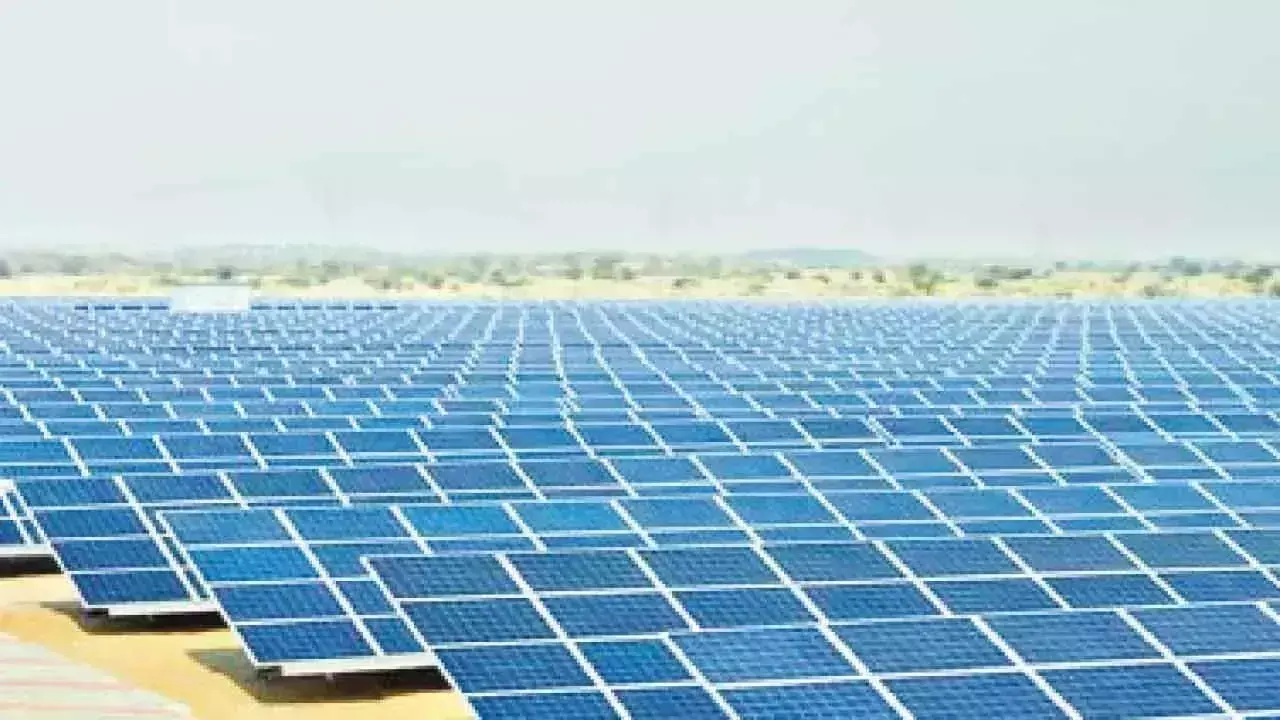 तेलंगाना से 10,000 करोड़ रुपये की नवीकरणीय ऊर्जा परियोजनाओं में भागीदारी का आग्रह किया