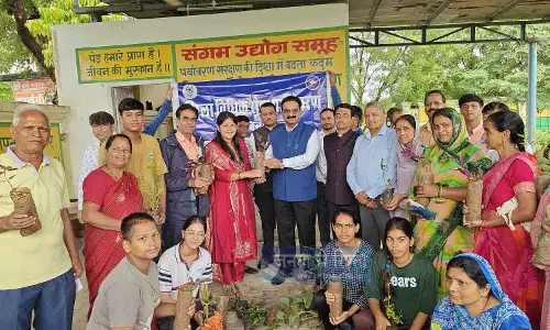न्यायाधीश जैन ने पौधारोपण को जन आंदोलन बनाने का किया आह्वान, सुरक्षा पर भी दिया जोर