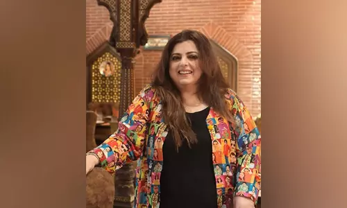 Bollywood में लुक्स को प्राथमिकता मिलने पर बोलीं डेलनाज़ ईरानी Bollywood में लुक्स को प्राथमिकता मिलने पर बोलीं डेलनाज़ ईरानी