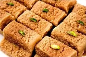 Milk Cake Recipe: सिर्फ दो लीटर दूध से बनाएं स्वादिष्ट मिल्क केक Milk Cake Recipe: सिर्फ दो लीटर दूध से बनाएं स्वादिष्ट मिल्क केक
