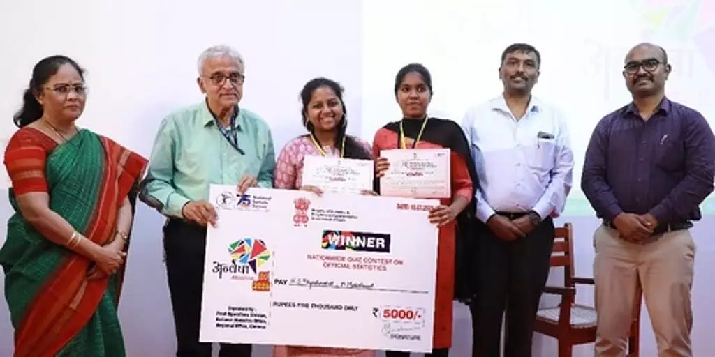 राष्ट्रीय सांख्यिकी आयोग प्रतियोगिता: STNP वैष्णव कॉलेज शीर्ष पर राष्ट्रीय सांख्यिकी आयोग प्रतियोगिता: STNP वैष्णव कॉलेज शीर्ष पर