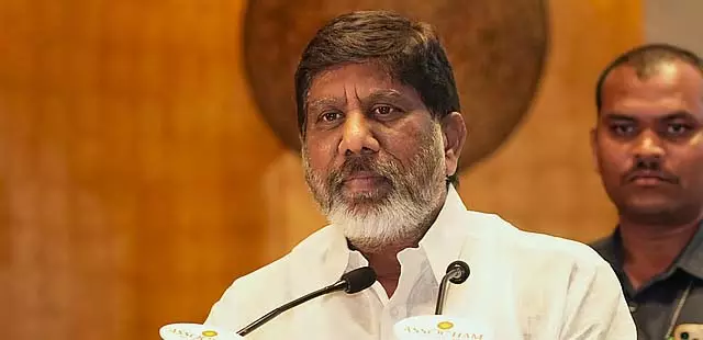 BRS नेता के शब्द सत्ता खोने की हताशा को दर्शाते: उपमुख्यमंत्री मल्लू भट्टी विक्रमार्क BRS नेता के शब्द सत्ता खोने की हताशा को दर्शाते: उपमुख्यमंत्री मल्लू भट्टी विक्रमार्क