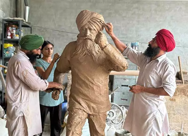 ड्राइवर स्थानीय, मानवता दिखा सकते, Fauja Sing के बेटे ड्राइवर स्थानीय, मानवता दिखा सकते, Fauja Sing के बेटे