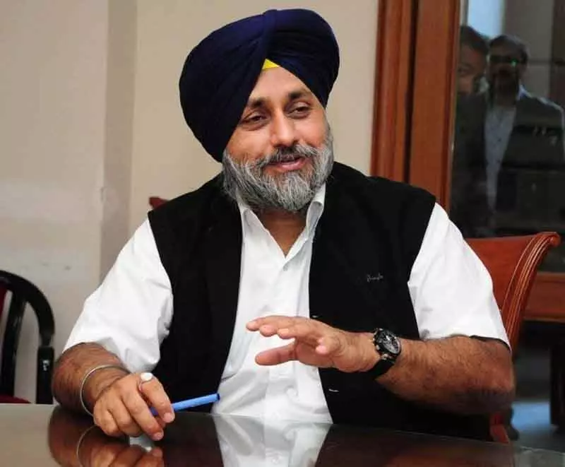 कांग्रेस उन सभी नेताओं के नाम उजागर करे जिन्होंने बेअदबी के दोषियों को बचाया: Sukhbir कांग्रेस उन सभी नेताओं के नाम उजागर करे जिन्होंने बेअदबी के दोषियों को बचाया: Sukhbir
