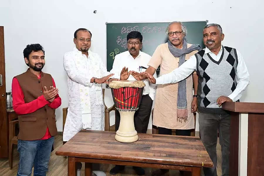 कोलार एक ऐसी भूमि है जहां गायक अग्रणी हैं: गोल्लाहल्ली शिवप्रसाद कोलार एक ऐसी भूमि है जहां गायक अग्रणी हैं: गोल्लाहल्ली शिवप्रसाद