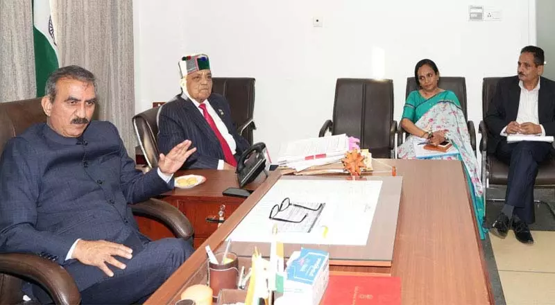 रोबोटिक सर्जरी की ओर हिमाचल के बढ़ते कदम रोबोटिक सर्जरी की ओर हिमाचल के बढ़ते कदम