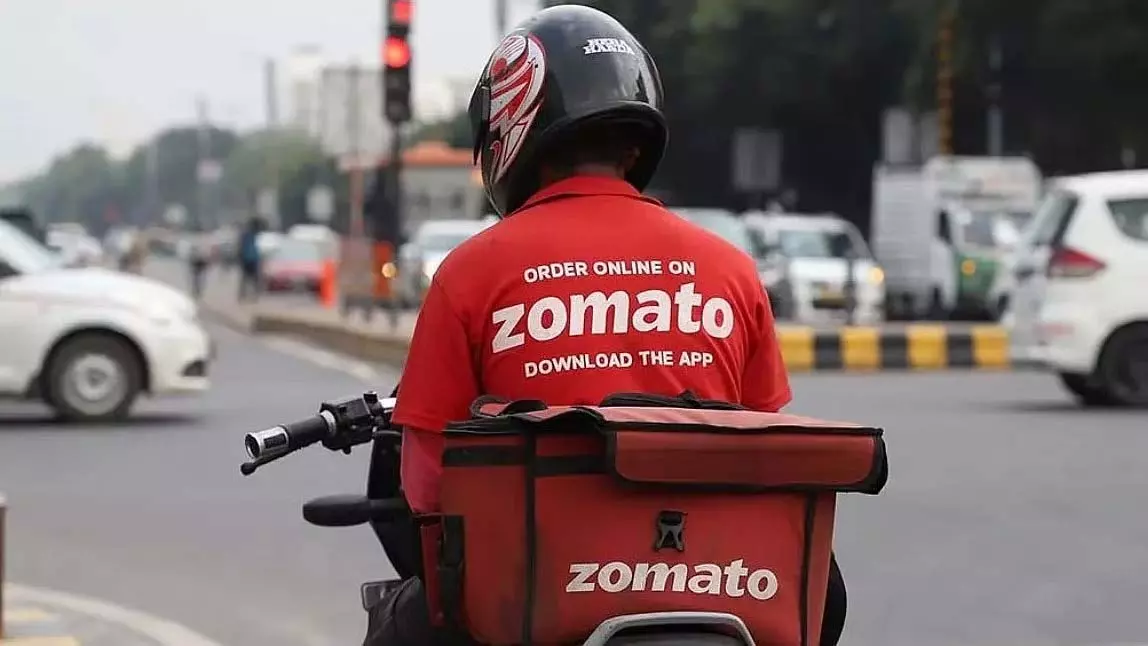 मुंबई जाते समय ग्वालियर बाईपास पर ज़ोमैटो डिलीवरी बॉय की बाइक और बैग लूटा गया मुंबई जाते समय ग्वालियर बाईपास पर ज़ोमैटो डिलीवरी बॉय की बाइक और बैग लूटा गया
