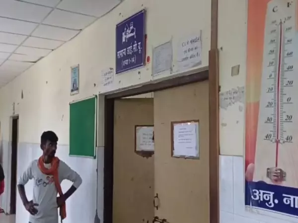 बिहार के Gaya में स्वास्थ्य विभाग के सेवानिवृत्त अधिकारी डॉ. तपेश्वर प्रसाद को गोली मारी गई बिहार के Gaya में स्वास्थ्य विभाग के सेवानिवृत्त अधिकारी डॉ. तपेश्वर प्रसाद को गोली मारी गई