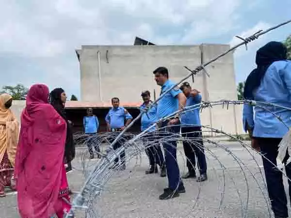 इस्लामाबाद में बलूच विरोध रोका गया इस्लामाबाद में बलूच विरोध रोका गया