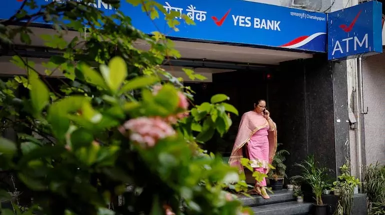 Yes Bank का पहली तिमाही का शुद्ध लाभ पिछले साल की तुलना में 59% बढ़ा Yes Bank का पहली तिमाही का शुद्ध लाभ पिछले साल की तुलना में 59% बढ़ा