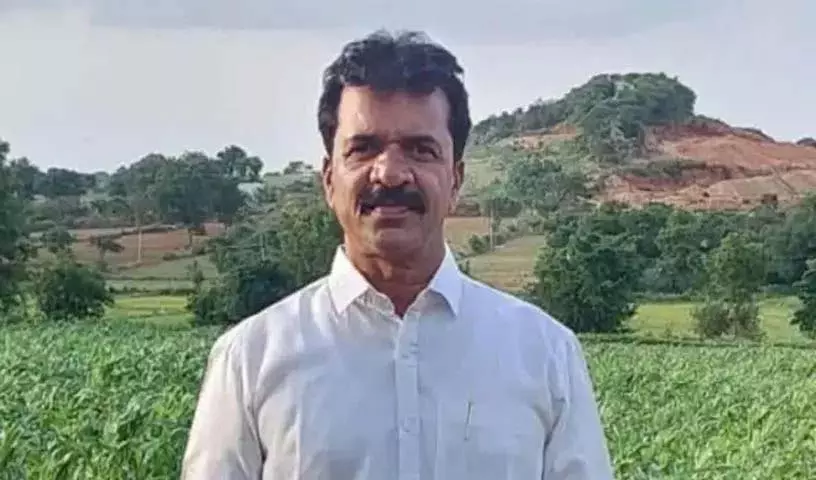 वित्तीय और विवाहेतर संबंधों के कारण चंदू नाइक की हत्या हुई! वित्तीय और विवाहेतर संबंधों के कारण चंदू नाइक की हत्या हुई!