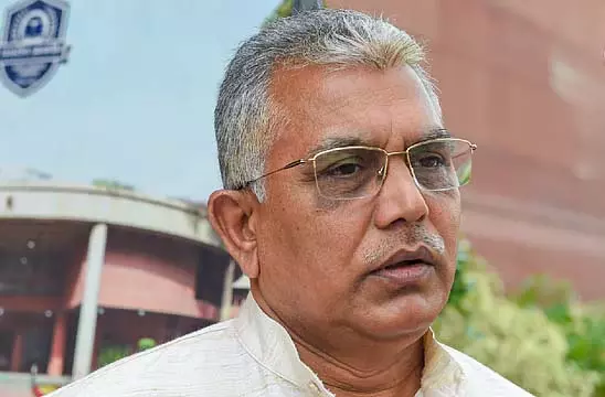 क्या दिलीप नड्डा के साथ अपनी कहानी में किसी नए रहस्य की ओर इशारा कर रहे हैं? क्या दिलीप नड्डा के साथ अपनी कहानी में किसी नए रहस्य की ओर इशारा कर रहे हैं?
