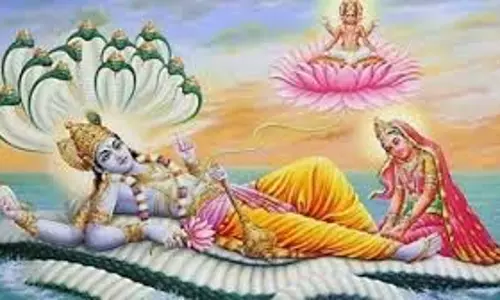 Kamika Ekadashi: कामिका एकादशी पर इन चीजों का करें दान, भगवान विष्णु खुशियों से भर देंगे आपकी झोली Kamika Ekadashi: कामिका एकादशी पर इन चीजों का करें दान, भगवान विष्णु खुशियों से भर देंगे आपकी झोली