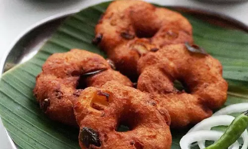 Bread Vada :अपनी व्यस्त सुबह के बीच इस स्वादिष्ट व्यंजन पर भरोसा करें
