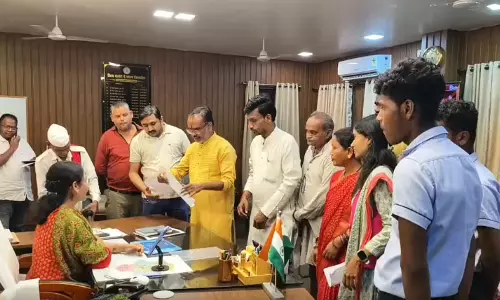 10वीं बोर्ड की पूरक परीक्षा, यूनिफार्म नहीं पहने स्टूडेंट्स एग्जाम देने से रह गए वंचित 10वीं बोर्ड की पूरक परीक्षा, यूनिफार्म नहीं पहने स्टूडेंट्स एग्जाम देने से रह गए वंचित