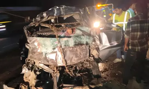 एक्सप्रेसवे पर दो बड़े हादसे, 6 लोगों की मौत