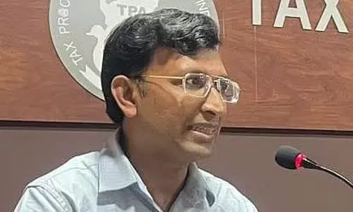 नोटिस या जुर्माने से बचने के लिए आयकर रिटर्न सावधानी से भरें: Experts नोटिस या जुर्माने से बचने के लिए आयकर रिटर्न सावधानी से भरें: Experts