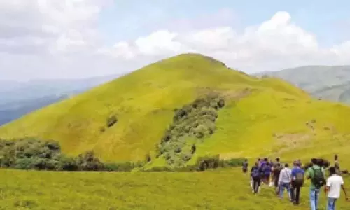 भूस्खलन रोकने के लिए अधिकारी Mullayanagiri में यातायात प्रवाह को नियंत्रित करेंगे