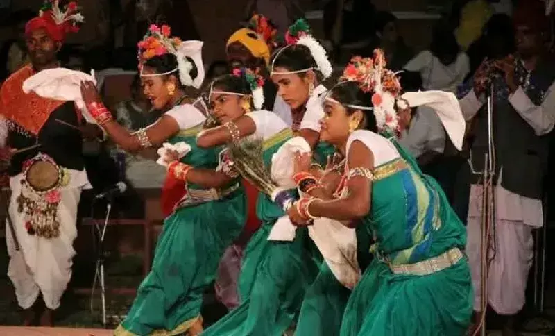 Assam : सांस्कृतिक मंच रवींद्र भवन को पुनः खोलने की मांग तेज