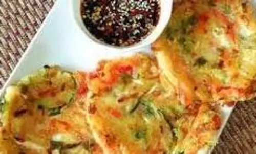 Korean Pancake Recipe: बारिश के मौसम में कोरियाई स्वाद चखना है तो 10 मिनट में बनाएं ये विदेशी चीला Korean Pancake Recipe: बारिश के मौसम में कोरियाई स्वाद चखना है तो 10 मिनट में बनाएं ये विदेशी चीला