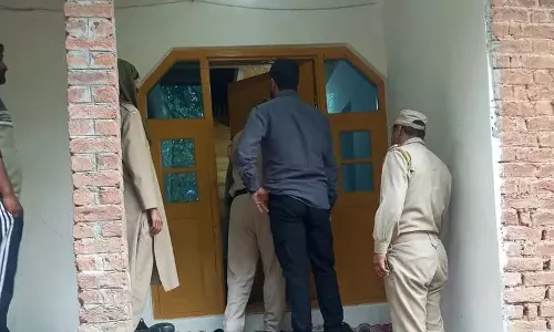 सीआईके ने आतंकी मामले में कश्मीर में 10 जगहों पर छापे मारे