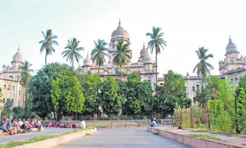 Hyderabad: डॉक्टरों ने सफलतापूर्वक किया महत्वपूर्ण लिवर प्रत्यारोपण Hyderabad: डॉक्टरों ने सफलतापूर्वक किया महत्वपूर्ण लिवर प्रत्यारोपण