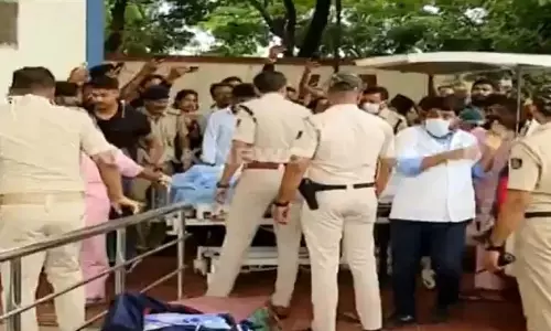 पुरी छात्रा को जिंदा जलाने का मामला: जांच तेज होने पर चचेरे भाई ने सुनाई आपबीती पुरी छात्रा को जिंदा जलाने का मामला: जांच तेज होने पर चचेरे भाई ने सुनाई आपबीती